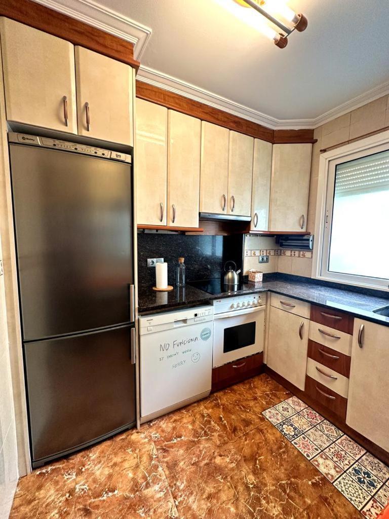 Apartamento Soleado Para 8 Personas En Santoña Oda fotoğraf